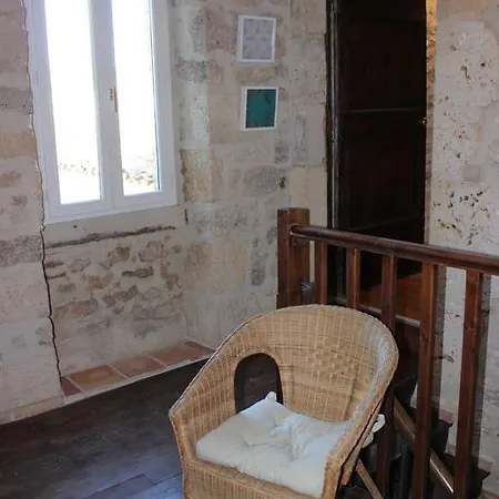 Le Cayrols Feriehus