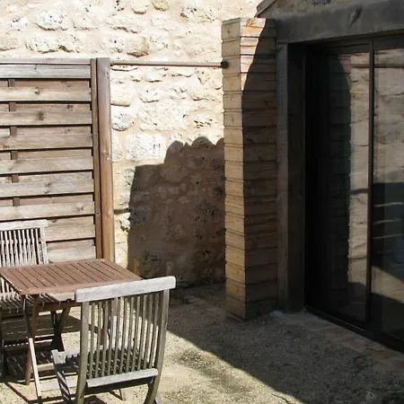 Feriehus Le Cayrols *
