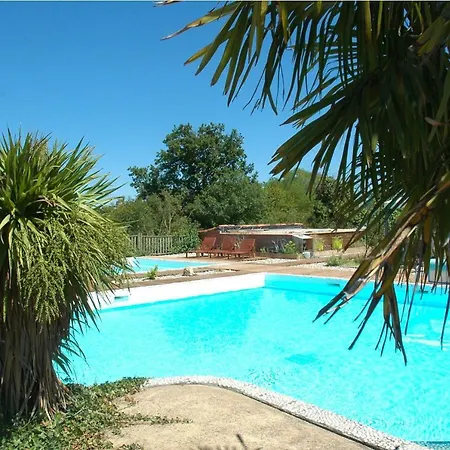 Le Cayrols Feriehus *