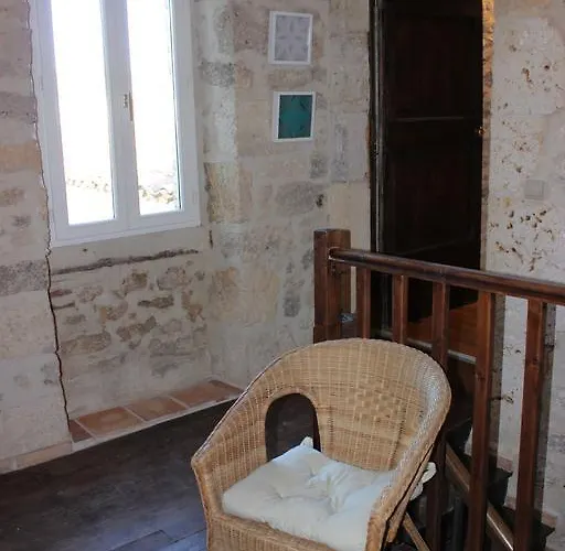 Le Cayrols Holiday home