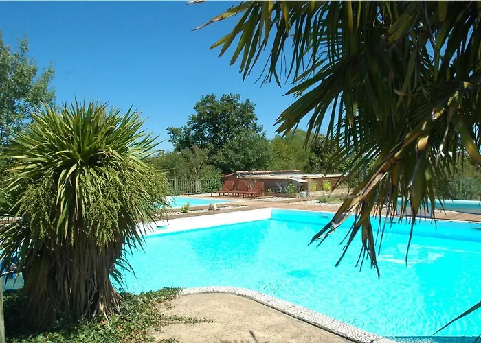 Le Cayrols Holiday home *