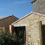 Le Cayrols Holiday home